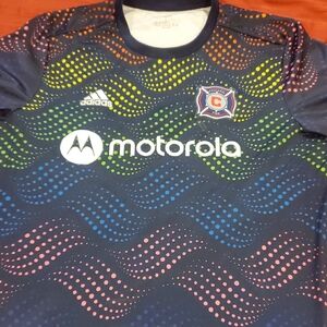 Adidas mens' Multicolor Graphic Shirt